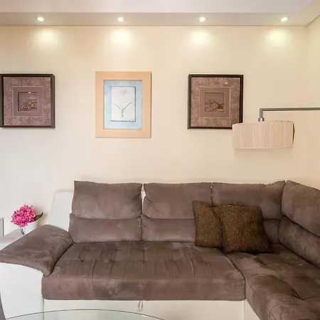 Atlantic Pearl America By Madeira Funchal (Madeira)