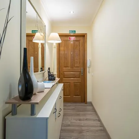 Atlantic Pearl America By Madeira Funchal (Madeira)