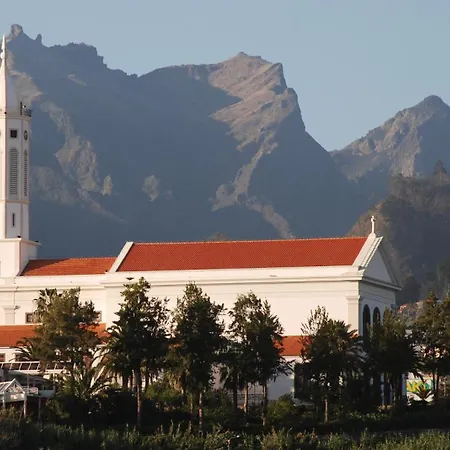 Atlantic Pearl America By Madeira *